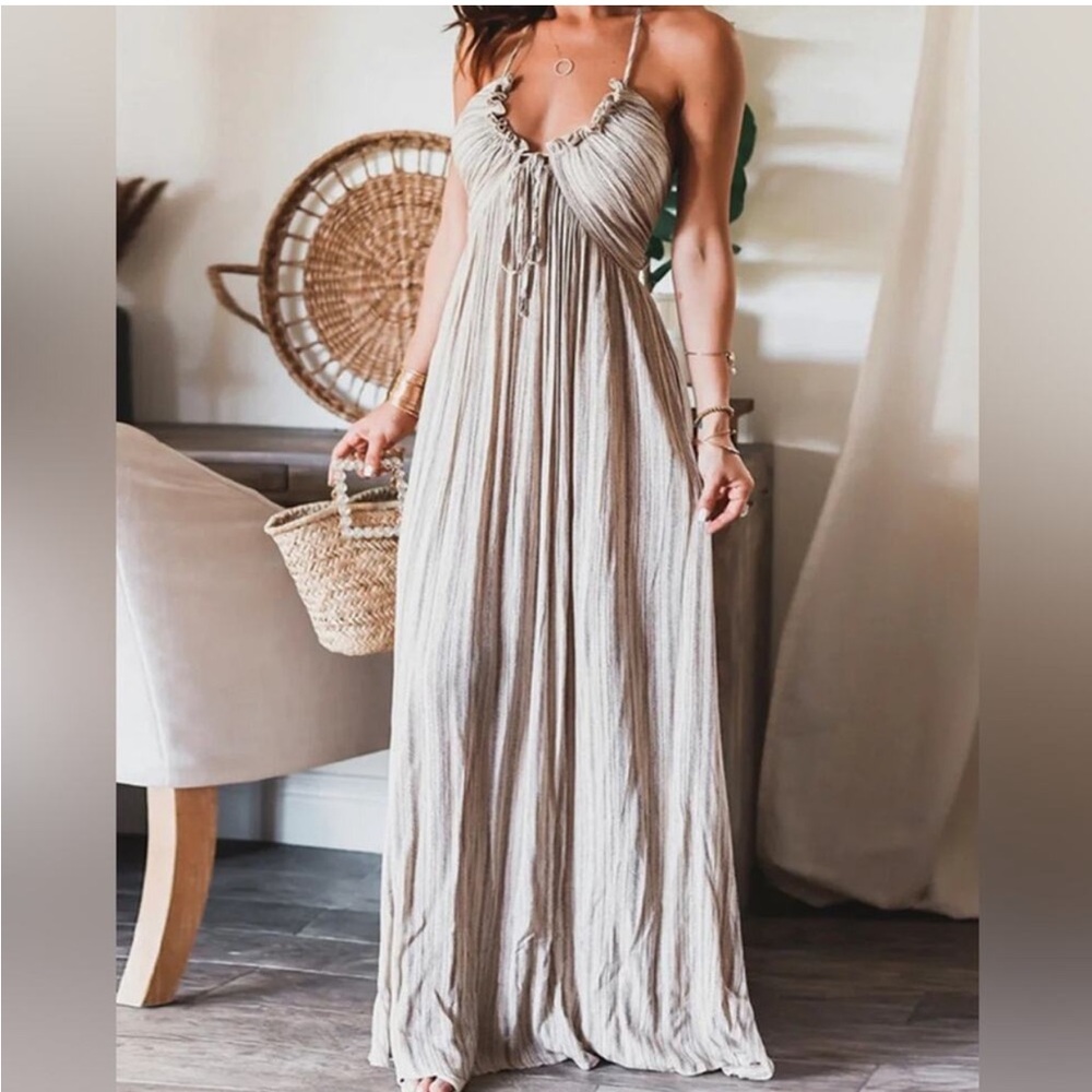 NWT REVOLVE & OLD MONEY lovers COMMENSE Maxi Halter Dress S